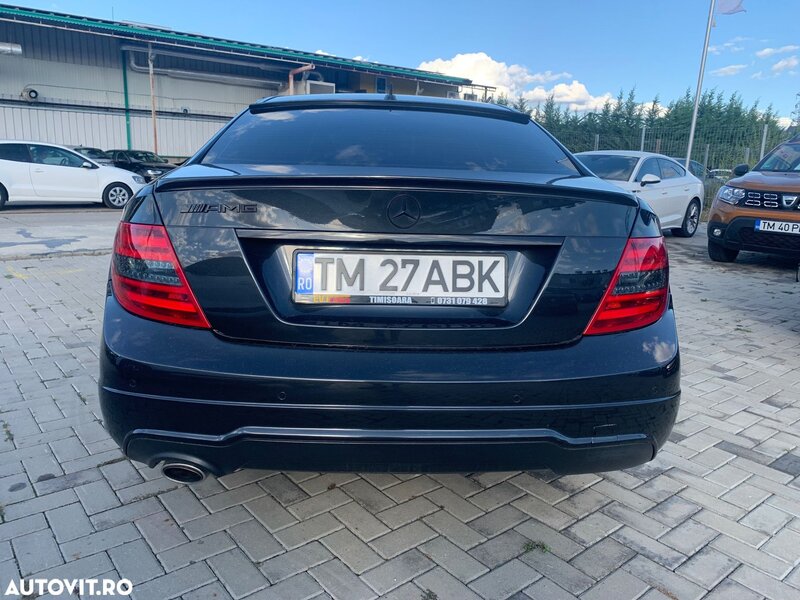 Mercedes-Benz C 220