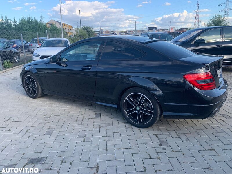 Mercedes-Benz C 220